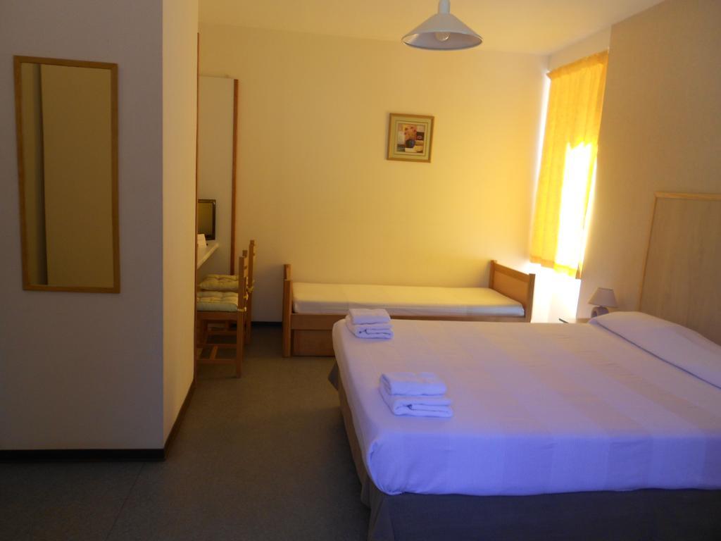 Camarès Residence Du Rougier מראה חיצוני תמונה